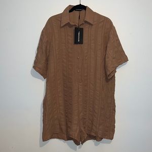 Pretty Little Thing- Front Button Up Oversized Romper- Size 6